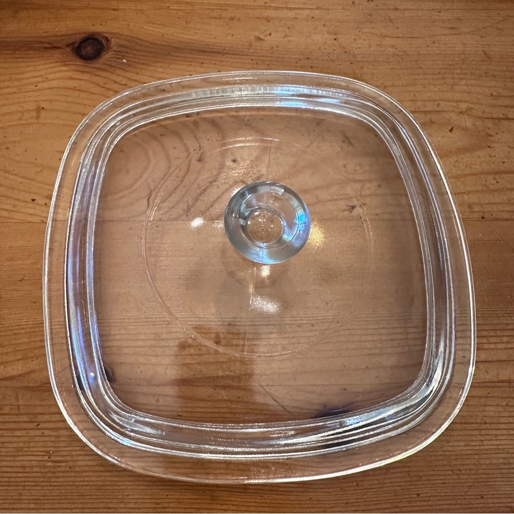 Vintage CorningWare dish 1 1/2 quart casserole dish from the "Blue Cornflower" - Picture 6 of 9